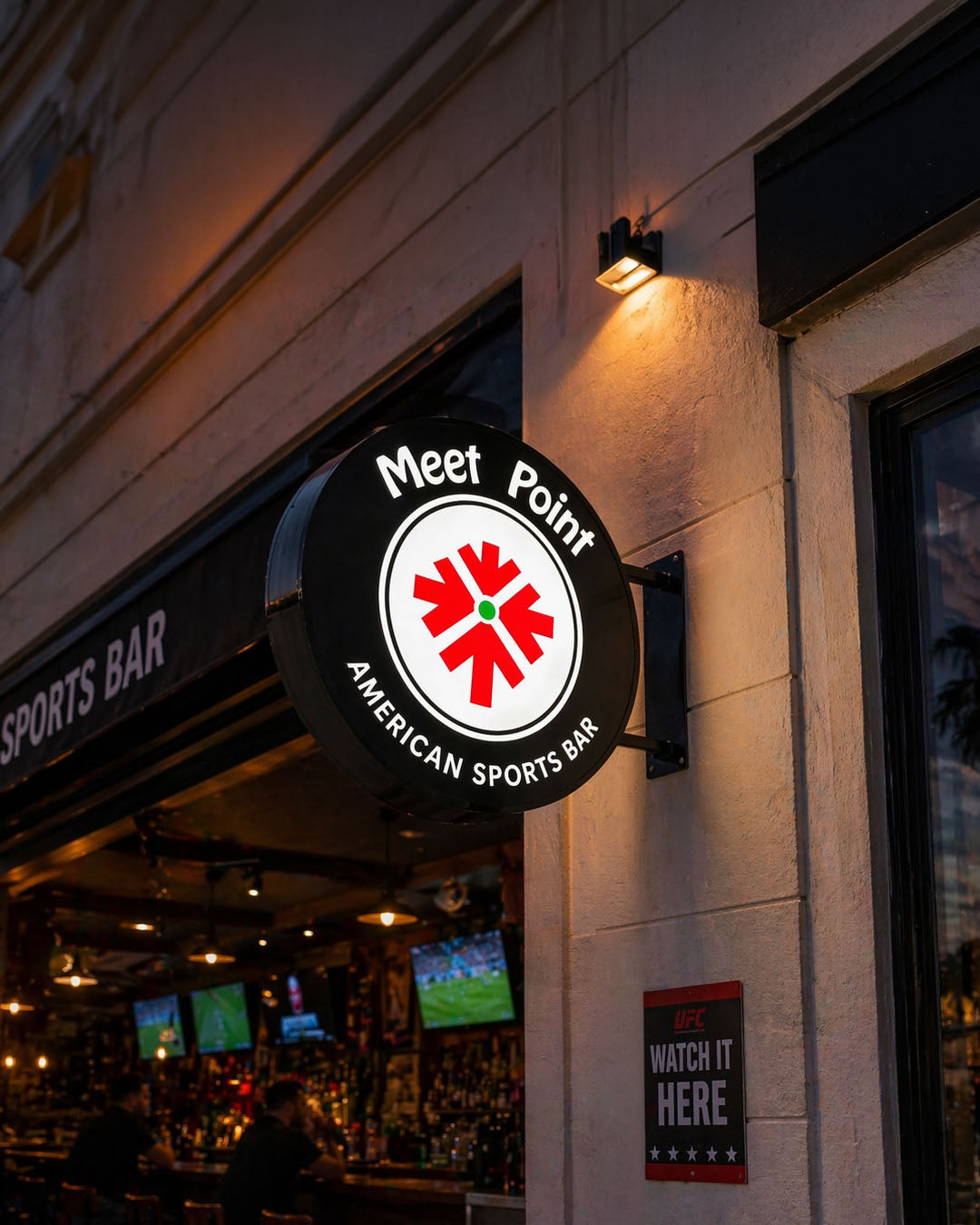 Round LED Lightbox Sign for American Sports Bar | Cádiz